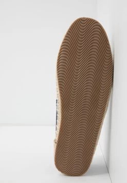 Pier One Rena Espadrille Unisex - Espadrilles - Dark Blue -Pier One 3d5785de53034e61b04b3811974cf929