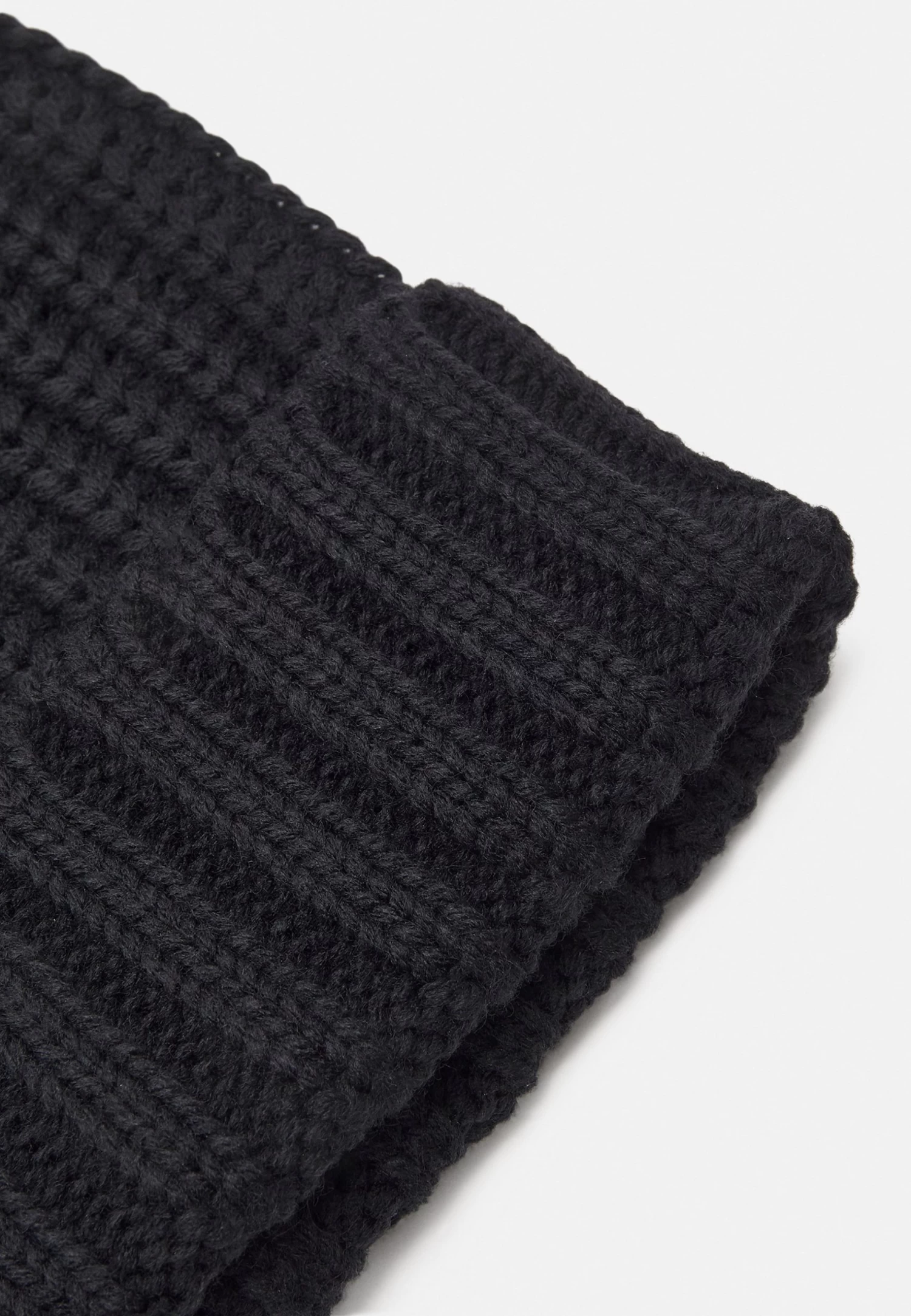 Pier One Unisex - Bonnet - Black 6 Pier One Unisex - Bonnet - Black – Image 4