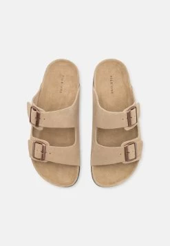 Pier One Leather Unisex - Chaussons - Beige 11 Pier One Leather Unisex - Chaussons - Beige -Pier One 658db7c748df48419a27fd940a9ac1ce