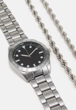 Pier One Set - Collier - Silver-Coloured/Black 13 Pier One Set - Collier - Silver-Coloured/Black -Pier One 83102eb3ab884b968ea711d6d380bde6