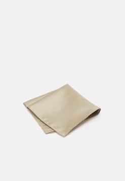 Pier One Set - Mouchoir De Poche - Beige 11 Pier One Set - Mouchoir De Poche - Beige -Pier One 89cc99f7b8b34c698a1159fd2e93e61e