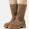Pier One Leather Winter Boot - Bottes - Taupe -Pier One 8bef5468585a4c10acc85d415b419533