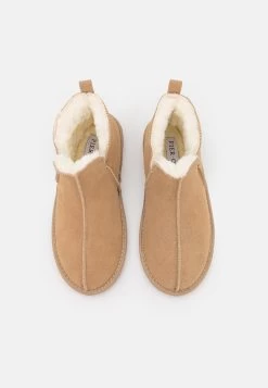 Pier One Leather - Chaussons - Beige 13 Pier One Leather - Chaussons - Beige -Pier One a3189e62d70c4a25956ca62fc91c060e