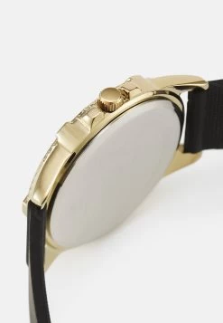 Pier One Unisex - Montre - Black 8 Pier One Unisex - Montre - Black -Pier One c0a79f302a954fbd9f81b60c37bdd0de