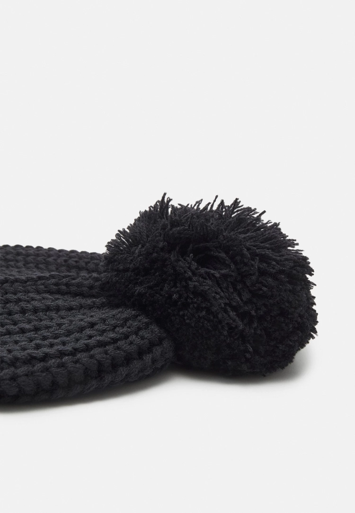 Pier One Unisex - Bonnet - Black 5 Pier One Unisex - Bonnet - Black – Image 3