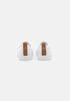 Pier One Unisex - Mocassins - White 10 Pier One Unisex - Mocassins - White -Pier One d0dcb07e7bd24443a1df824091ece39a