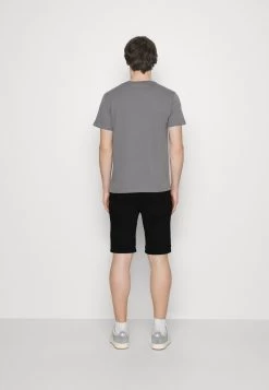 Pier One Unisex 2 Pack - Short En Jean - Blue/Black Denim 11 Pier One Unisex 2 Pack - Short En Jean - Blue/Black Denim -Pier One e4cb700e2f174676a90e85e499e0cd6b