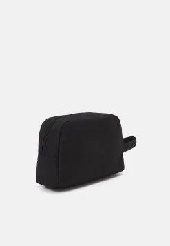 Pier One Trousse De Toilette - Black 8 Pier One Trousse De Toilette - Black -Pier One f631ffbc5eb8434895836de0907c012f