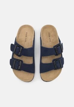 Pier One Leather Unisex - Chaussons - Dark Blue 11 Pier One Leather Unisex - Chaussons - Dark Blue -Pier One feb43abb471d45779a9fed9dbe6c4c2c